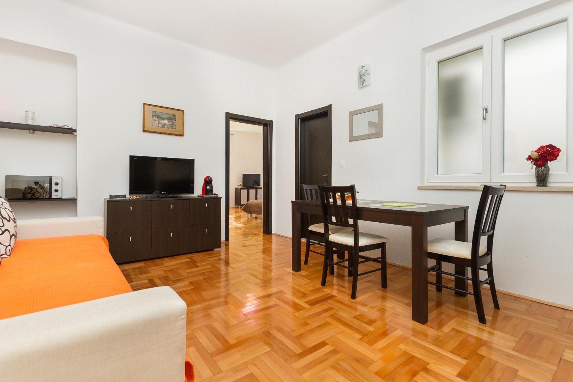 Apartments Naja Split Exterior photo